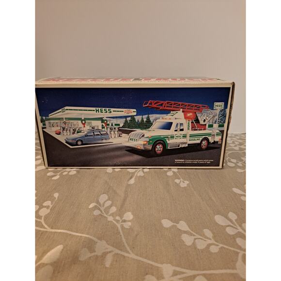 1994 Hess Rescue Truck - Picture 1 of 10